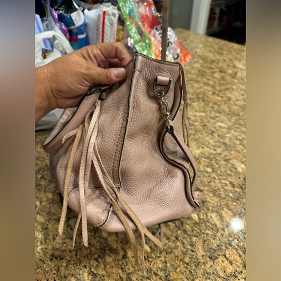 🎄🎄🎄Rebecca Minkoff “Regan” Leather Crossbody Shoulder Handbag - Picture 10 of 12